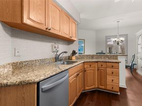 1900 Oceanwalk Ln 136, Lauderdale By The Sea FL 33062