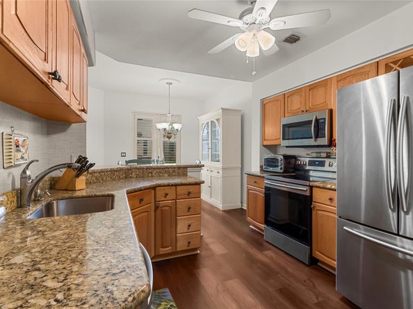 1900 Oceanwalk Ln 136, Lauderdale By The Sea FL 33062