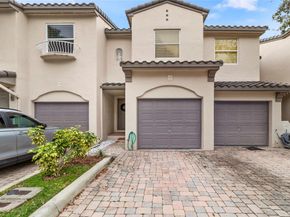 1900 Oceanwalk Ln 136, Lauderdale By The Sea FL 33062