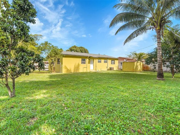 2870 NW 22 Street, Fort Lauderdale FL 33311