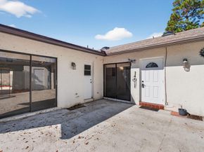 1350 Periwinkle Place, Wellington FL 33414