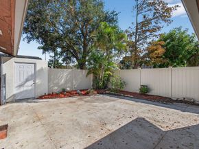 1350 Periwinkle Place, Wellington FL 33414