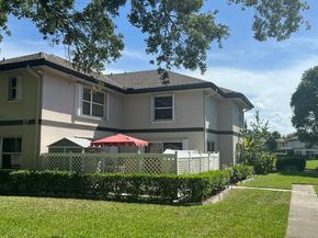 7 Amherst Court Apt A, Royal Palm Beach FL 33411
