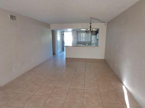 104 Palm Beach Trace Drive, Royal Palm Beach FL 33411