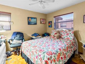 820 NW 38th Ave, Lauderhill FL 33311