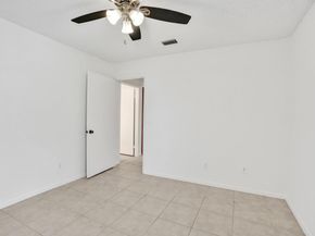 32 Buxton Lane, Boynton Beach FL 33426