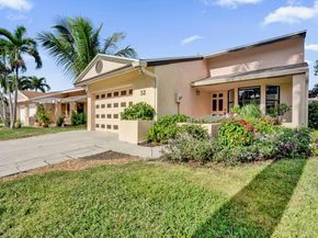 32 Buxton Lane, Boynton Beach FL 33426