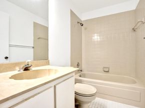 32 Buxton Lane, Boynton Beach FL 33426