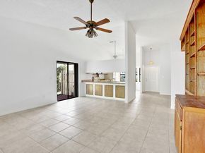 32 Buxton Lane, Boynton Beach FL 33426