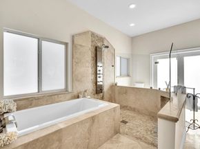 2650 NE 20th St, Pompano Beach FL 33062