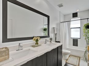 233 NE 11th St 233, Fort Lauderdale FL 33304