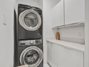 233 NE 11th St 233, Fort Lauderdale FL 33304