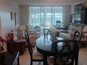 2901 NW 48th Avenue 367, Lauderdale Lakes FL 33313
