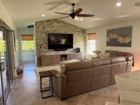 5532 Descartes Cir, Boynton Beach FL 33472