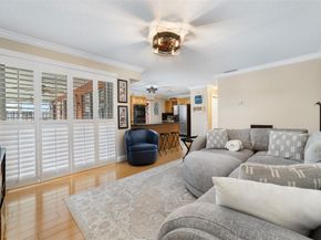 10510 NW 24 St, Sunrise FL r