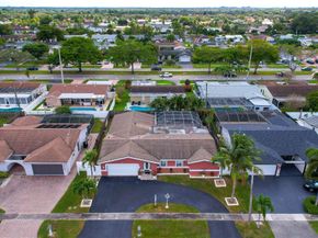 10510 NW 24 St, Sunrise FL r