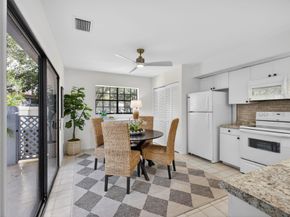 357 Prestwick Circle 2, Palm Beach Gardens FL 33418