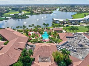 357 Prestwick Circle 2, Palm Beach Gardens FL 33418