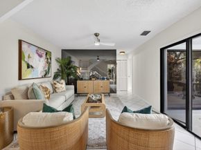 357 Prestwick Circle 2, Palm Beach Gardens FL 33418