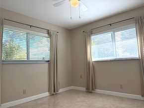 8701 NW 11th St 8701, Plantation FL 33322