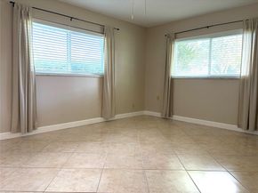 8701 NW 11th St 8701, Plantation FL 33322