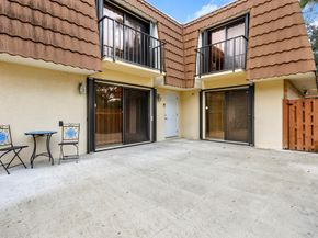 234 Charter Way, West Palm Beach FL 33407