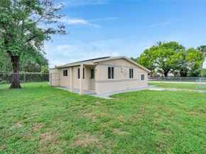 891 NW 34th Ter, Lauderhill FL 33311
