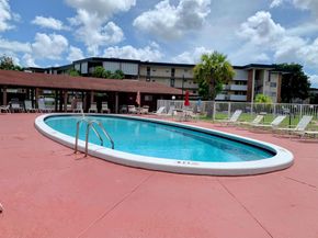 2800 NW 47th Terrace 304b, Lauderdale Lakes FL 33313