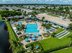 613 Monaco M, Delray Beach FL 33446