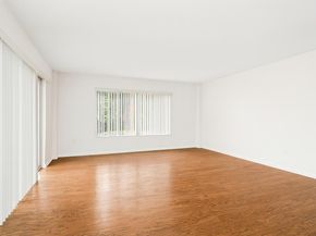 4174 Inverrary Drive 102, Lauderhill FL 33319
