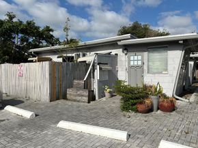 1025-1027 NE 16 Terrace, Fort Lauderdale FL 33304