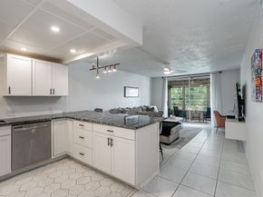 7100 NW 17th Street 220, Plantation FL 33313