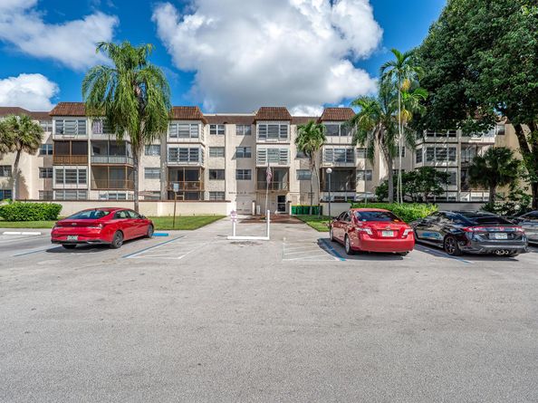 7100 NW 17th Street 220, Plantation FL 33313