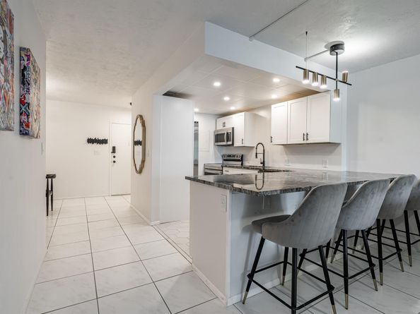 7100 NW 17th Street 220, Plantation FL 33313