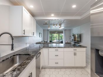7100 NW 17th Street