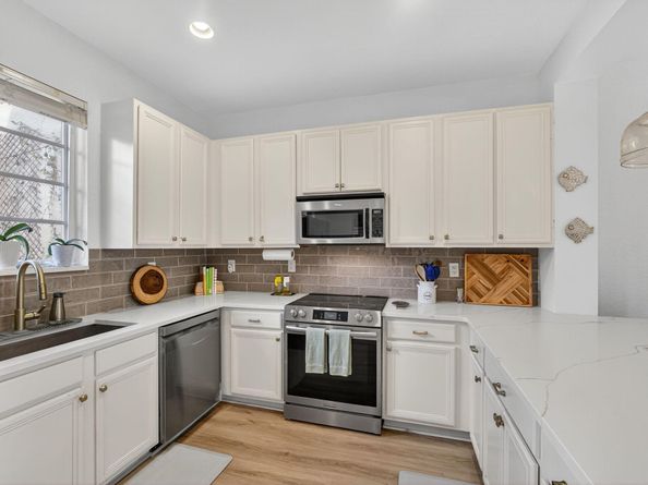 555 Dakota Drive, Jupiter FL 33458