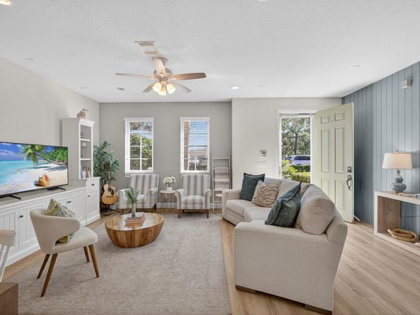 555 Dakota Drive, Jupiter FL 33458