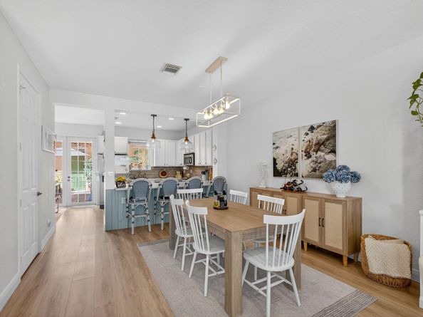555 Dakota Drive, Jupiter FL 33458