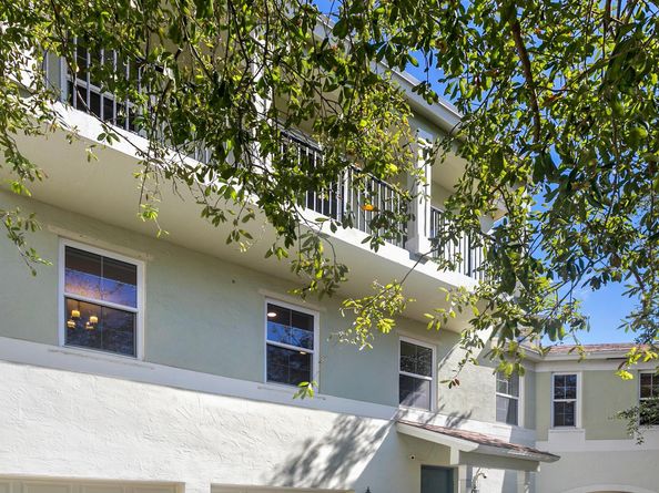 1101 Florida Avenue, West Palm Beach FL 33401