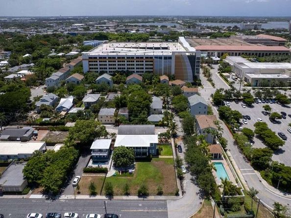 1101 Florida Avenue, West Palm Beach FL 33401