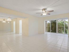 3810 Via Poinciana 404, Lake Worth FL 33467
