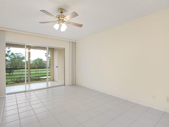 3810 Via Poinciana 404, Lake Worth FL 33467