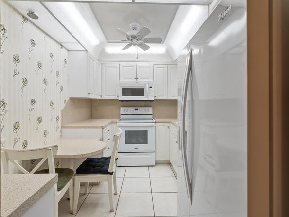 1200 Saint Charles Pl PH7, Pembroke Pines FL 33026