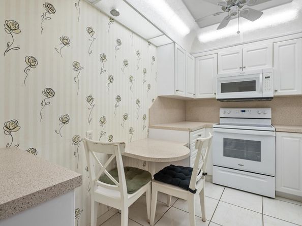 1200 Saint Charles Pl PH7, Pembroke Pines FL 33026
