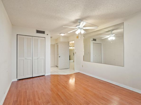 1200 Saint Charles Pl PH7, Pembroke Pines FL 33026