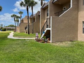 100 Lake Meryl Drive 102, West Palm Beach FL 33411
