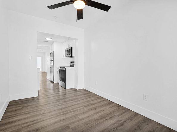 725 81st St, Miami Beach FL 33141