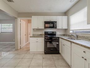 19710 NW 11th Ct, Miami FL 33169