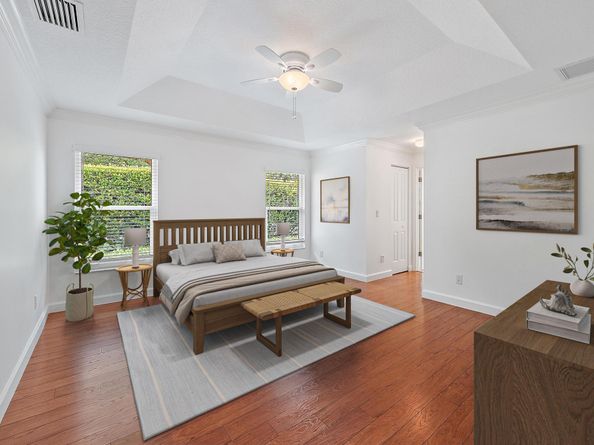 12 Bentwood Road, Palm Beach Gardens FL 33418