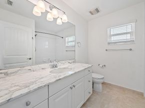 12 Bentwood Road, Palm Beach Gardens FL 33418